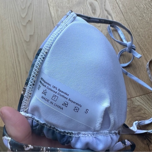 NEW SHEIN WATER COLOUR MARBLE TRIANGLE BIKINI TOP - S - Picture 5 of 8